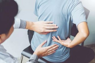 tips for navigating treatment options with your back doctor