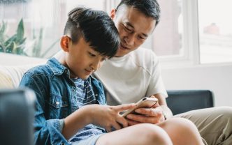 the family phone playbook six smart questions before your kid s first device