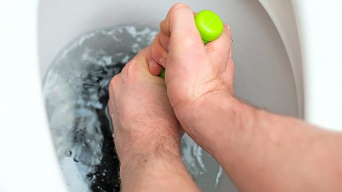 5 signs you need a residential plumber for routine maintenance