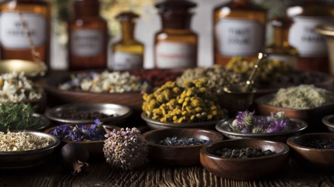 how to create signature apothecary products at home