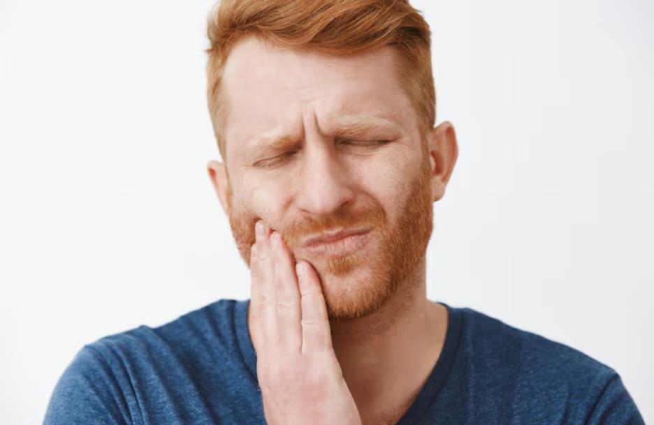 8 signs that your dental pain requires an immediate emergency dentist visit 5