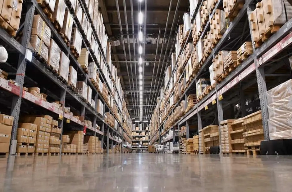 rethinking waste in distribution centers