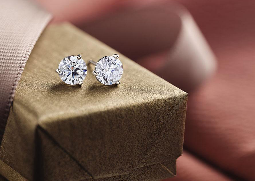 is buying loose diamonds online a smart choice for custom jewelry