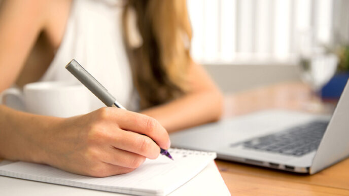 the real benefits of hiring a professional content writing agency