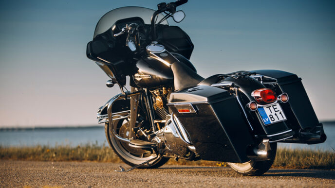why a harley davidson should be your choice for touring motorcycles
