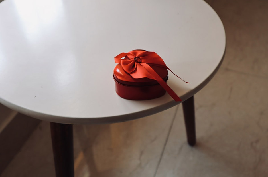 eco friendly and sustainable valentine's day presents