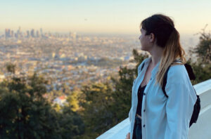 how to use internet in the usa and uk